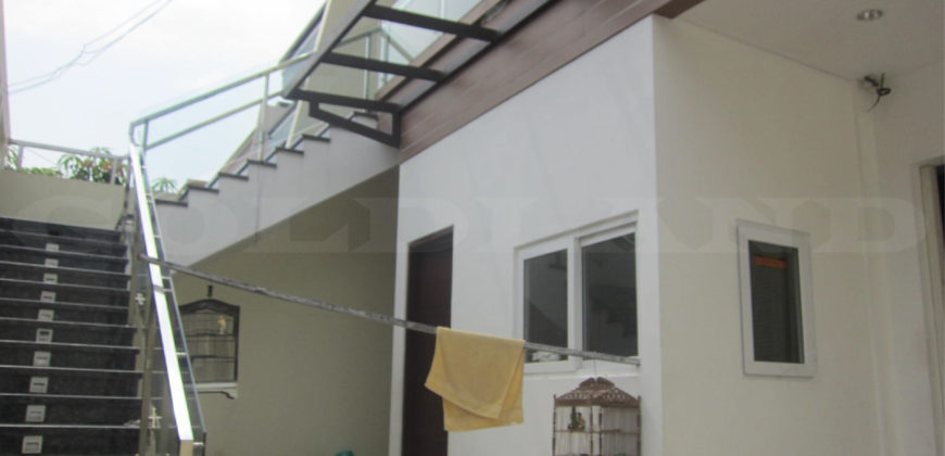 KODE :10308(Ha/At) Rumah Sunter, Mewah & Baru, Luas 12×30 Meter, Sunter, Jakarta Utara