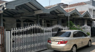 KODE : 11014 (Ir/Wb) Rumah Gandeng Kelapa Gading, Luas 12×17 Meter, Jakarta Utara