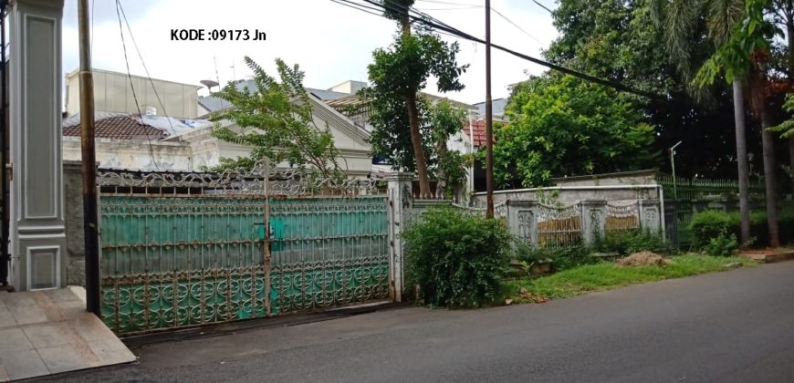 KODE :09173(Jn) Rumah Sunter, Hadap Timur, Luas 16×43 Meter (688 Meter), Sunter, Jakarta Utara