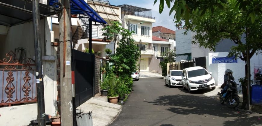 KODE :09454(Sm/Si) Rumah Sunter, Hadap Timur, Luas 9×20 Meter (180 Meter), Sunter, Jakarta Utara