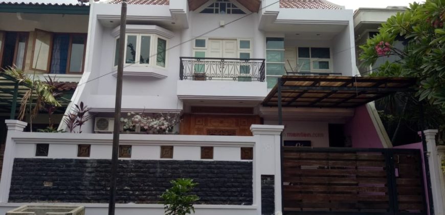 KODE: 09530 (Ha/Ad), Rumah Kebon Jeruk, Luas 270 meter, Kebon Jeruk, Jakarta Barat