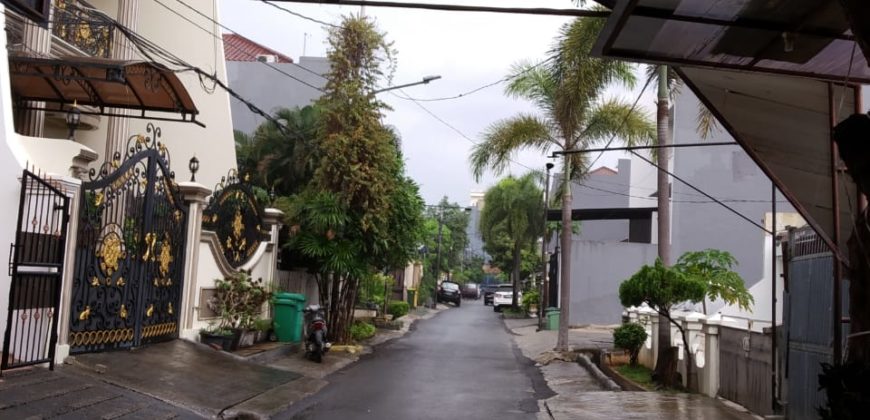 KODE :09682(Sm/Hb) Rumah Rajawali, Siap Huni, Luas 10×18 Meter, Gunung Sahari, Jakarta Pusat