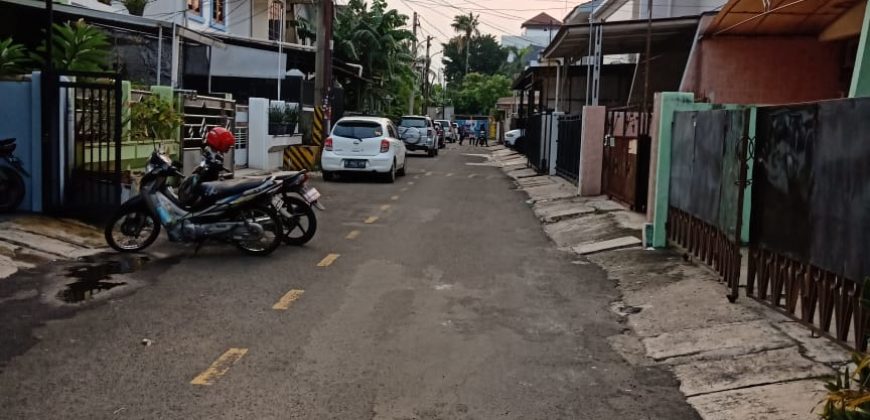 KODE: 10115 (Jn), Rumah Cempaka Putih, Hadap Utara, Luas 127 meter, Cempaka Putih, Jakarta Pusat