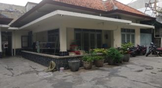 KODE :10176(Ad) Rumah Tua Hitung Tanah Batu Tulis, Luas 18×31 Meter, Batutulis, Jakarta Pusat