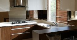 KODE :09743(Si) Rumah Ancol, Cluster, Furnish Lux, Luas 7×19 Meter, Ancol, Jakarta Utara