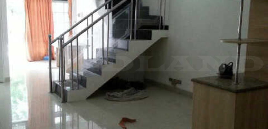 Kode 11422 (Li), Rumah Dijual Sunter, Hadap Selatan, Luas 6×16,5 meter (99 Meter), Sunter, Jakarta Utara