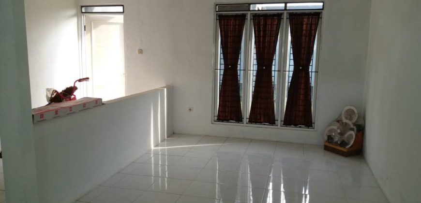 KODE :08616(Br/Wb/At) Rumah Cileungsi, Hadap Selatan-Timur, Luas 232 Meter, Cileungsi, Bogor