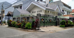 KODE: 10719 (Ha), Rumah Sunter, Hadap Timur-Selatan, Luas 150 meter, Sunter, Jakarta Utara