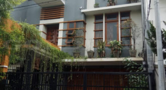 Kode 11435 (Fd), Rumah Dijual Kelapa Gading, Hadap Selatan Luas 9x25m (225 Meter), Kelapa Gading, Jakarta Utara