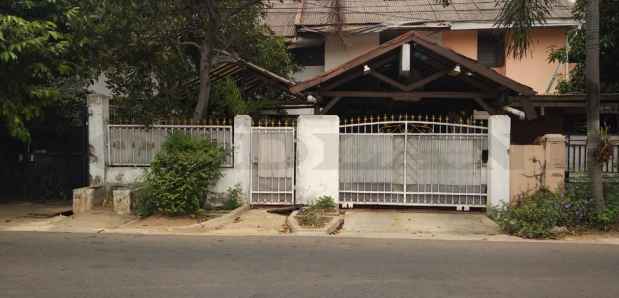 Kode 10649(Ad), Rumah Dijual Pulomas, Hadap Utara, Luas 10×26,3 Meter(263 Meter), Jakarta Utara