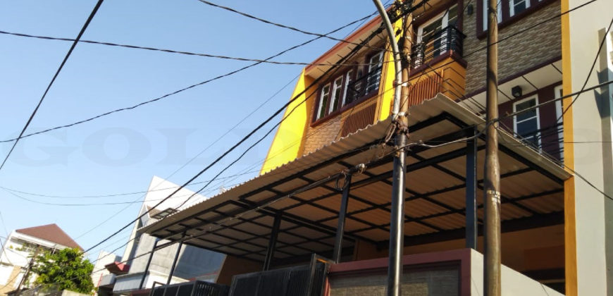 KODE :11563(Li) Rumah Taman Ratu, Brand New, Luas 5×15 Meter, Taman Ratu, Jakarta Barat