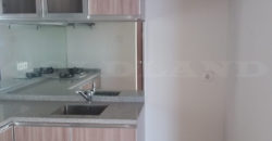 KODE :11578(Ho/Li) Apartemen Lucky Residence, Luas 81 Meter, Tamansari, Jakarta Barat