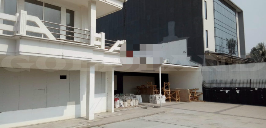 KODE: 11887(Bn), Rumah Kelapa Gading, Hadap Timur, Luas 560 meter, Kelapa Gading, Jakarta Utara