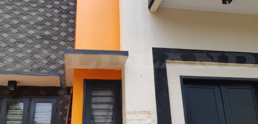 Kode : 11894 (Ad), rumah sunter, hadap selatan, luas 6×16 m (96 meetr)