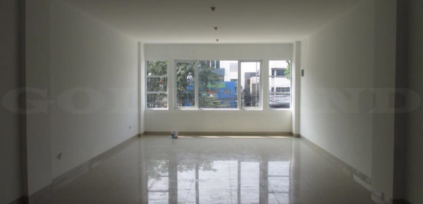 KODE :11902(Br/Ln) Ruko Rawamangun, Strategis, Luas 5×17,5 Meter, Rawamangun, Jakarta Timur