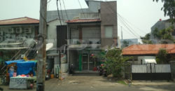 KODE :12025(Dj) Rumah Cempaka Putih, Area Komersil, Luas 698 Meter, Cempaka Putih, Jakarta Pusat