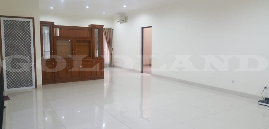 KODE :11752(Ha) Rumah Cempaka Putih, Semi Furnish, Luas 11,5×26 Meter, Cempaka Putih, Jakarta Pusat