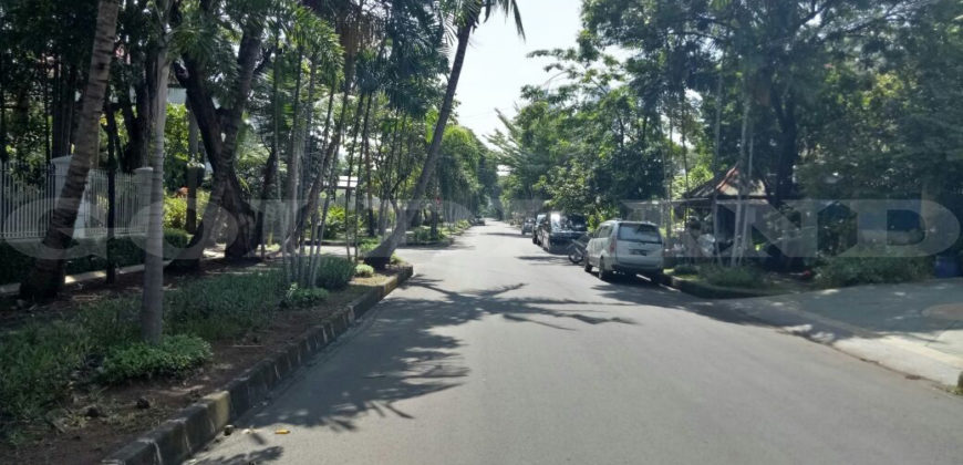 KODE :11857(Bn/Th) Rumah Ancol, Luas 20×35 Meter, Ancol, Jakarta Utara