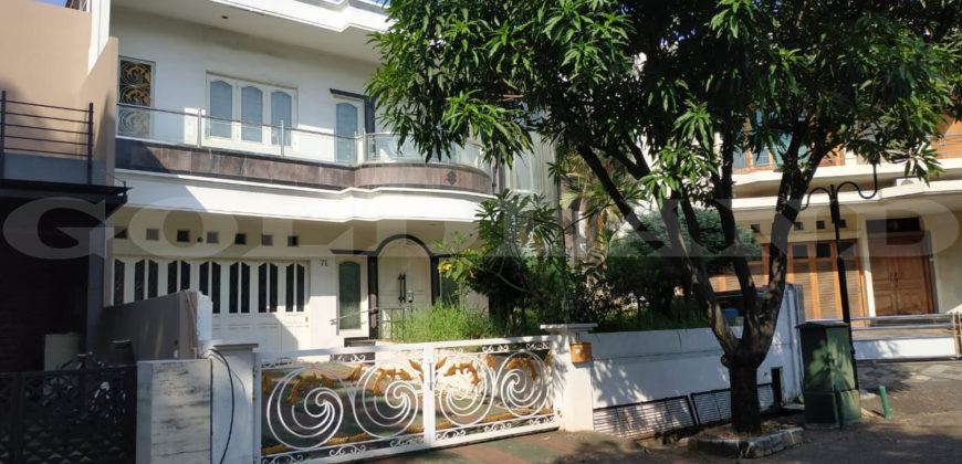 KODE :12559(Si/My) Rumah Dijual Kelapa Gading, Luas 530 Meter