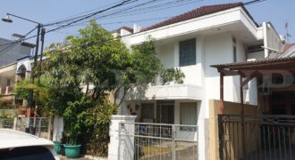 KODE :12010(Si/Ay/Ho) Rumah Dijual Sunter, Luas 7,5×24 Meter