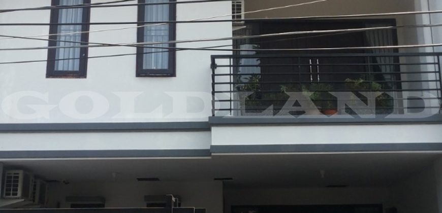 KODE :12644(Si/Bd) Rumah Dijual Sunter, Full Furnish, Luas 7×15 Meter