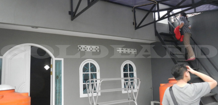 KODE :12703(Ad) Rumah Dijual Sunter, Luas 6×22,5 Meter