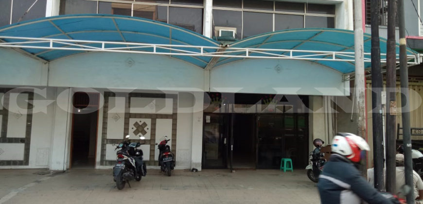 KODE :12666(Dj) Ruko Dijual Roxy, Strategis, Luas 4,7×30 Meter