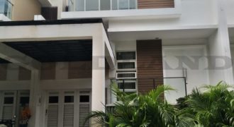 KODE: 12687 (At/Bn), Rumah Golf Residence, Luas 8×18 meter(144 meter)