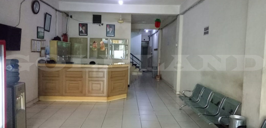 KODE :12666(Dj) Ruko Dijual Roxy, Strategis, Luas 4,7×30 Meter