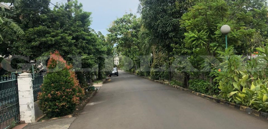 KODE :12730(Ir) Rumah Tua Dijual Kelapa Gading, Luas 11×21 Meter