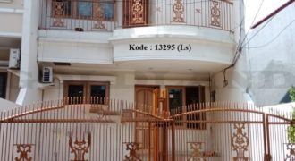 KODE :13295(Ls) Rumah Dijul Kelapa Gading, Luas 6×15 Meter,Jakarta Utara