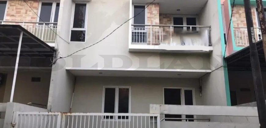 Kode: 14056(Dj), Rumah Dijual Kelapa Gading, Luas 6×15 meter(90 meter), Jakarta Utara