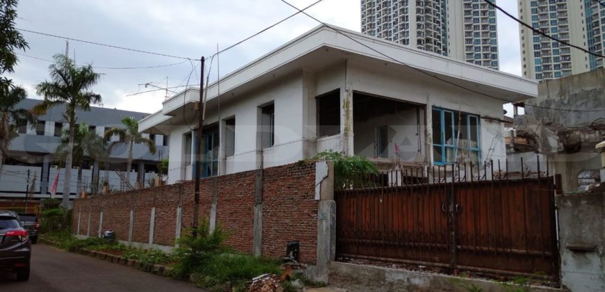 KODE :13667(Yg/Si) Rumah Dijual Ancol, Luas 740 Meter, Jakarta Utara