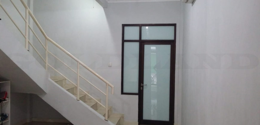 Kode: 14407(Ls), Ruko Dijual Taman Palem Lestari, Hadap Barat Laut, Luas 4×16 meter(64 meter), Jakarta Barat