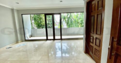 Kode : 14608 (Su/Br), Rumah Dijual Tebet , Luas 619 meter, Jakarta Selatan