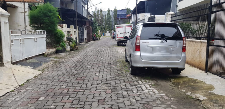 Kode : 14455 (Ak/At), Rumah Dijual Sunter Graha Pratama, Luas 120 meter (8×15 m2), Jakarta Utara