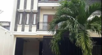 Kode : 14560 (Dj), Rumah dijual Kelapa gading, Luas 230 meter (10×23 m2), Jakarta Utara