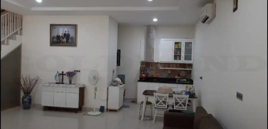 Kode : 14618 (Ak), Rumah Dijual Sunter , Luas 98 meter  , Jakarta Utara