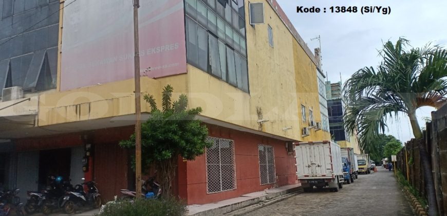 Kode : 13848 (Si/Yg), Ruko Disewa Bandengan, Luas 225 meter ( 9×25 m2), Penjaringan, Jakarta Utara