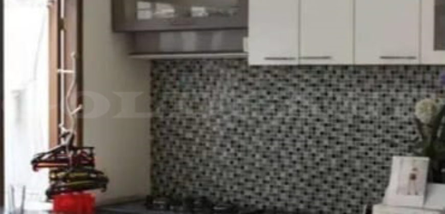 Kode : 14586 (DJ), Rumah Dijual Kelapa gading, Luas 102 meter (6x17m2), Jakarta Utara