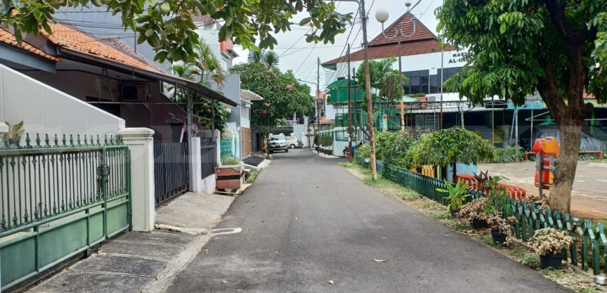 KODE :14945(Dj) Rumah Dijual Rawamangun, Luas 8,7×17 Meter, Jakarta Timur