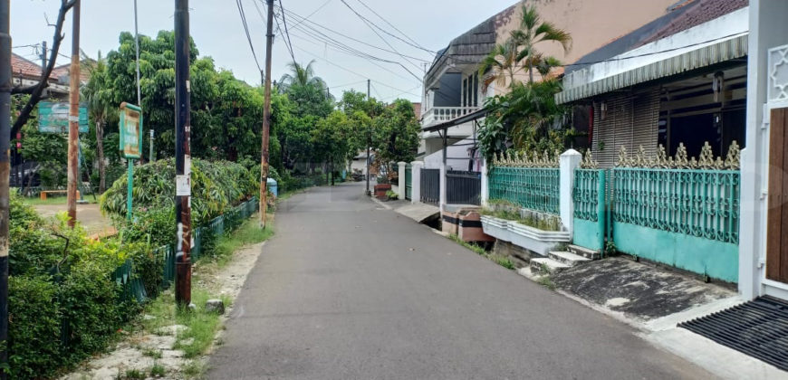 KODE :14945(Dj) Rumah Dijual Rawamangun, Luas 8,7×17 Meter, Jakarta Timur