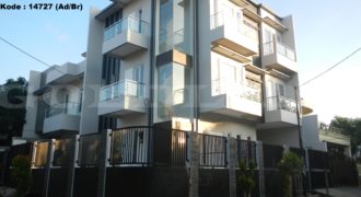 Kode : 14727 (Ad), Rumah Dijual Pulomas Utara , Luas 204 meter (12×17 m2) , Kayu putih, jakarta Timur