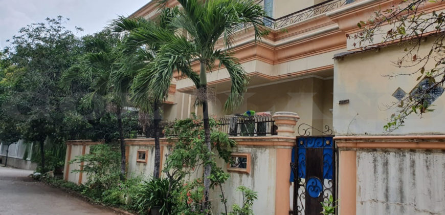 KODE :15039(Ak/At) Rumah Dijual Sunter, Luas 283 Meter, Jakarta Utara