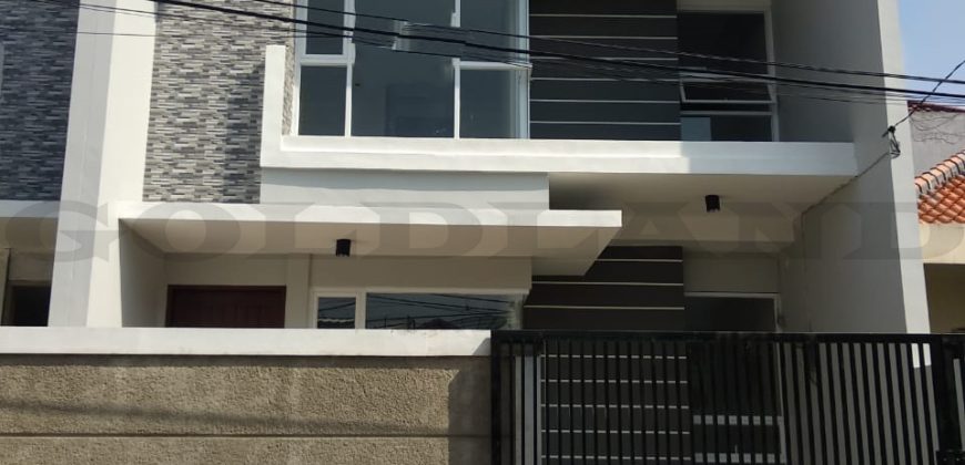 KODE :15157(Ad) Rumah Dijual Sunrise Garden, Brand New, Luas 7×15 Meter, Jakarta Barat