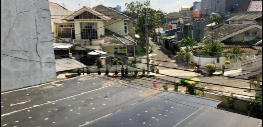 KODE :15178(Iv) Rumah Dijual Sunter, Luas 18×22 Meter, Jakarta Utara