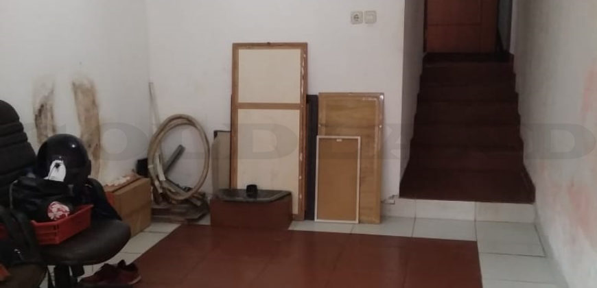 KODE :15370(Li) Rumah Disewa Sunter, Full Furnish, Luas 6×15 Meter, Jakarta Utara