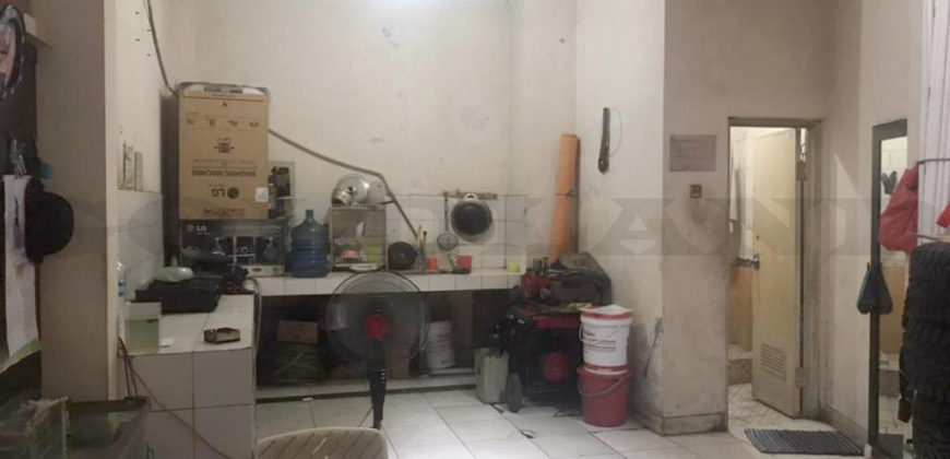 Kode : 15685 (Js), Dijual Rumah Matraman, Luas 368 meter, Jakarta Timur