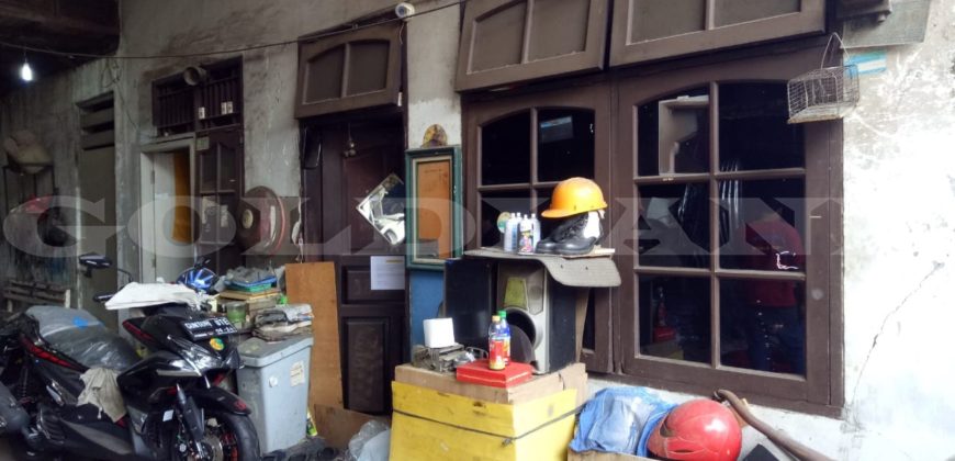 KODE : 15676 (Si/Yg), Gudang Dijual sunter, luas 630 meter (14×45 m2), Jakarta Utara