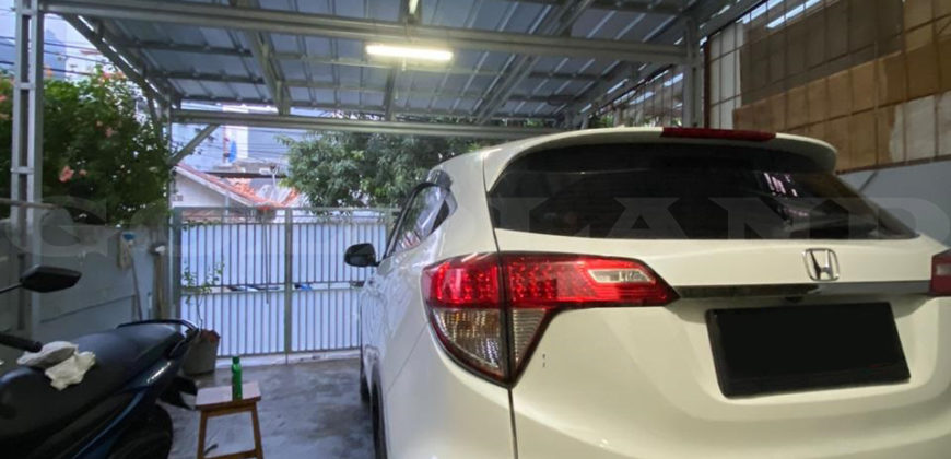 KODE :12486(Gd) Rumah Dijual Kebon Jeruk, Luas 5×18 Meter, Jakarta Barat